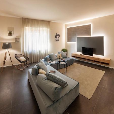 100Towers Deluxe Apartment Alba  Luaran gambar